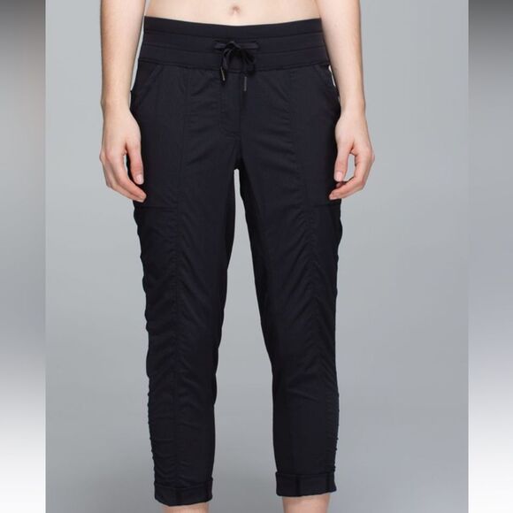 Lululemon Street To Studio Pant *Unlined - Picture 10 of 11